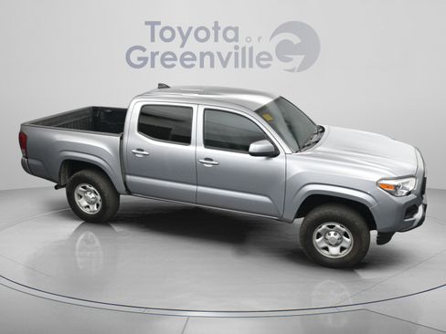 Used 2021 Toyota Tacoma SR AWD/4WD image 18
