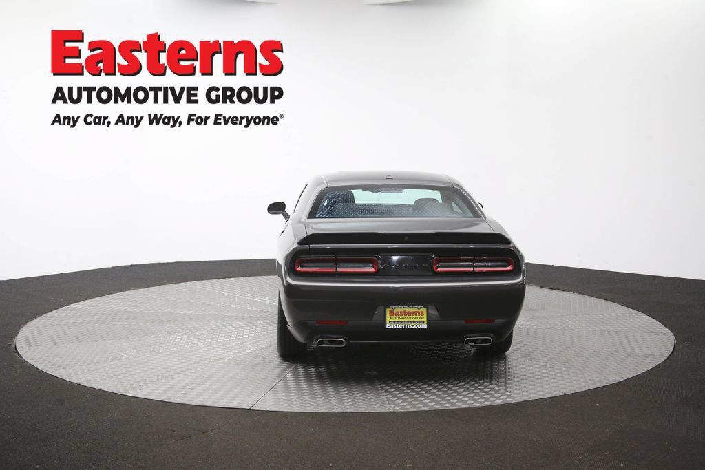 Used 2022 Dodge Challenger SXT w/ Driver Convenience Group RWD image 34