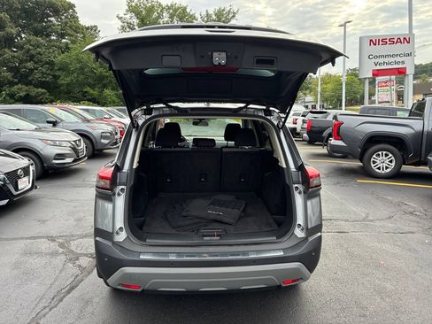 Certified 2023 Nissan Rogue SV AWD/4WD image 13
