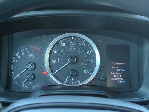 Used 2022 Toyota Corolla LE image 29