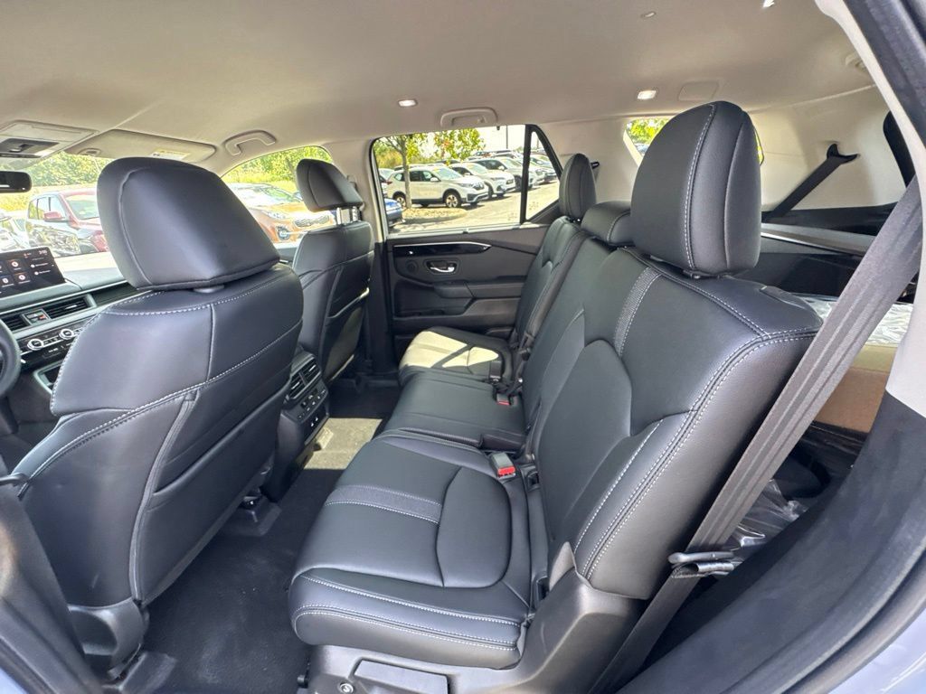 New 2026 Honda Pilot EX-L image 24