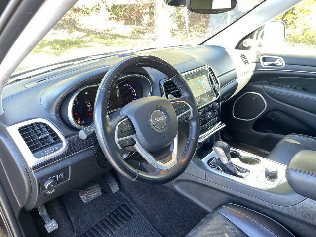 Used 2021 Jeep Grand Cherokee Summit AWD/4WD image 10