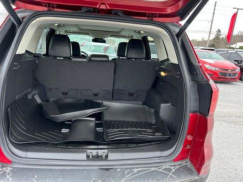 Used 2019 Ford Escape Titanium image 26