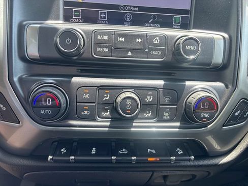 Used 2018 Chevrolet Silverado 1500 LT w/ All Star Edition AWD/4WD image 19