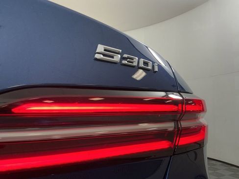 Certified 2024 BMW 530i w/ M Sport Package image 31