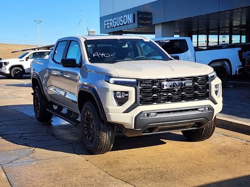 New 2026 GMC Canyon Elevation w/ Convenience Package image 2