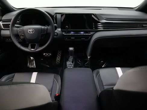 Certified 2026 Toyota Camry SE FWD image 24