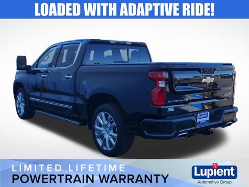Used 2024 Chevrolet Silverado 1500 High Country w/ High Country Premium Package AWD/4WD image 8