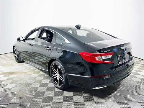 Used 2021 Honda Accord Touring image 5