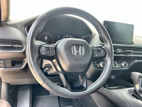 Used 2024 Honda HR-V EX-L image 17
