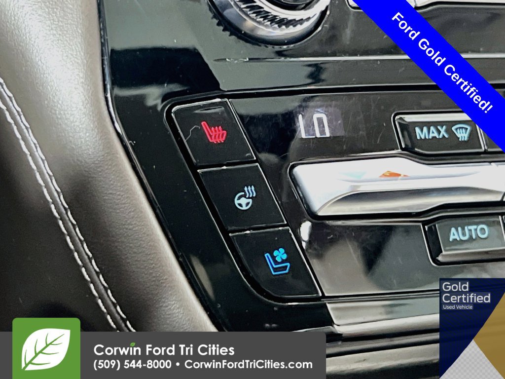 Used 2021 Ford Explorer Platinum w/ Premium Technology Package AWD/4WD image 25