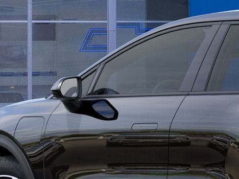 New 2026 Chevrolet Equinox EV LT image 14