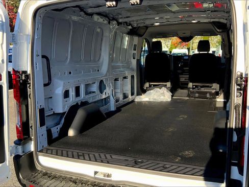 New 2025 Ford Transit 350 148 Low Roof AWD image 18