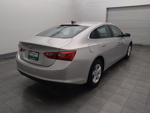 Used 2021 Chevrolet Malibu LS FWD image 9