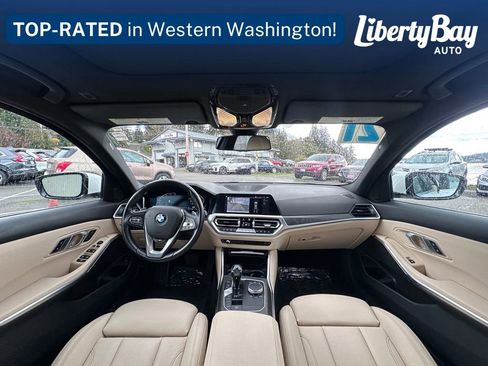 Used 2021 BMW 330i xDrive Sedan AWD/4WD image 17