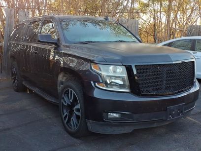 Used 2018 Chevrolet Suburban LT w/ Luxury Package