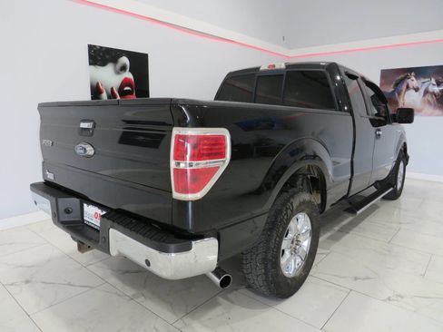 Used 2013 Ford F150 XLT w/ Luxury Equipment Group image 2