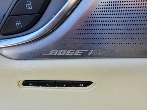 Certified 2024 Cadillac XT6 Premium Luxury w/ LPO, Floor Liner Package AWD/4WD image 22