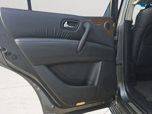 Used 2016 INFINITI QX80 2WD image 13