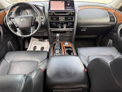 Used 2024 Nissan Armada SL w/ Captain's Chairs Package image 13