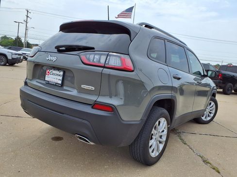 Used 2022 Jeep Cherokee Latitude Lux w/ Sun & Sound Group FWD image 34