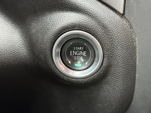 Used 2024 Chevrolet Silverado 2500 Custom w/ Custom Value Package image 20