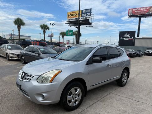 Used 2015 Nissan Rogue S w/ Convenience Package FWD image 5