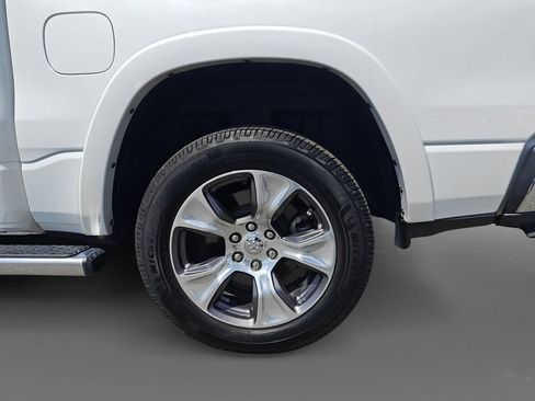 Used 2021 RAM 1500 Laramie AWD/4WD image 9