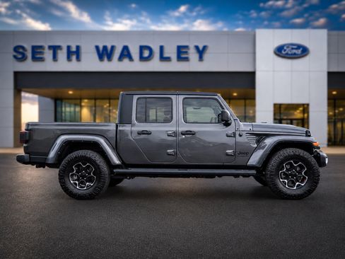 Used 2022 Jeep Gladiator Sport AWD/4WD image 69