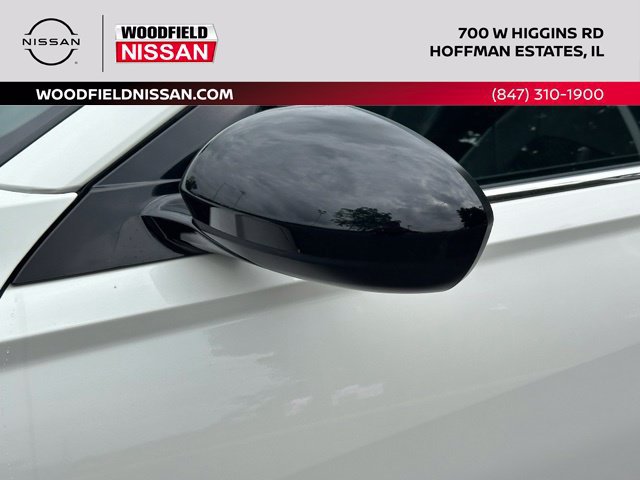 Certified 2025 Nissan Altima 2.5 SR AWD/4WD image 9