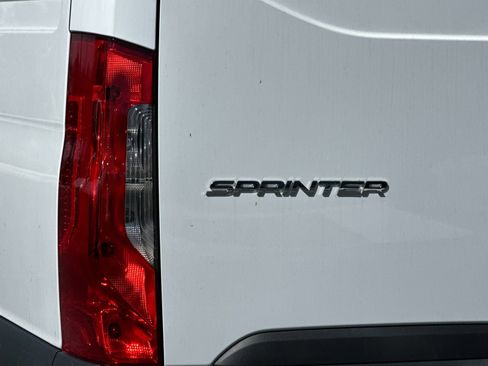 New 2025 Mercedes-Benz Sprinter 2500 image 32