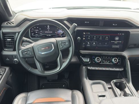Used 2025 GMC Sierra 2500 AT4 AWD/4WD image 11
