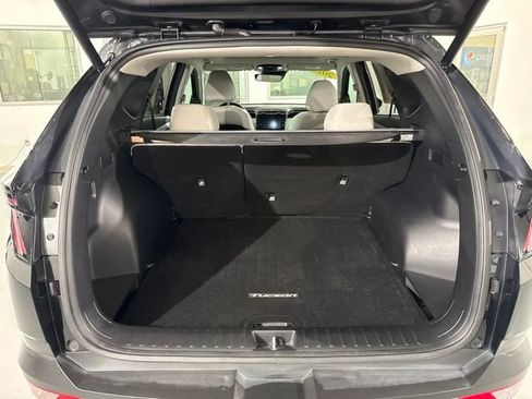 Used 2023 Hyundai Tucson SEL w/ Convenience Package AWD/4WD image 11