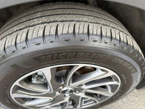 Used 2020 Lincoln Corsair FWD w/ Equipment Group 101A image 33