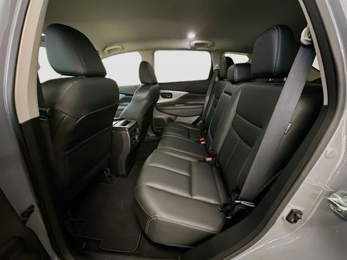 Used 2024 Nissan Murano SV w/ SV Midnight Edition Package image 28