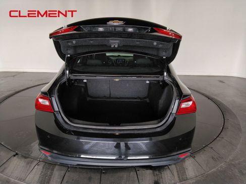 Used 2024 Chevrolet Malibu LT image 9