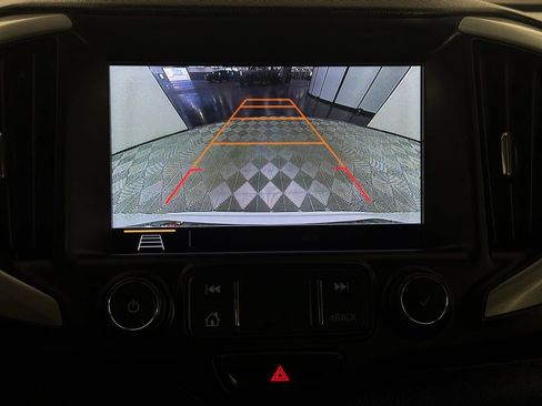 Used 2020 GMC Terrain SLT w/ Preferred Package FWD image 17