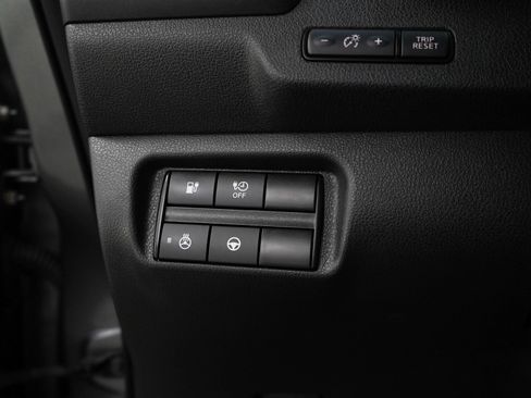 Used 2019 Nissan Leaf SV Plus w/ SV Plus Technology Package FWD image 25