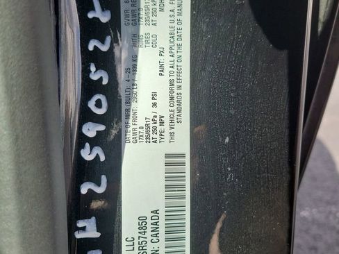 Used 2025 Chrysler Pacifica Select FWD image 30