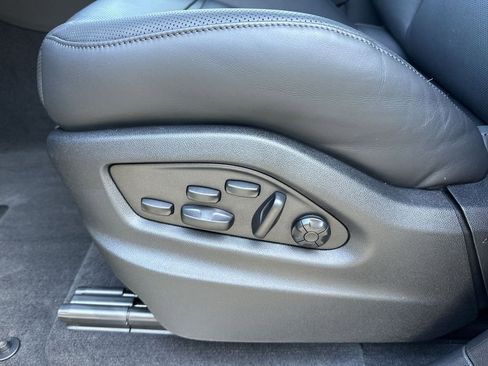 Used 2026 Porsche Cayenne Coupe AWD/4WD image 8