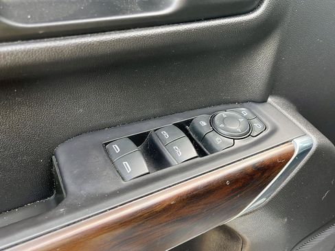 Used 2021 GMC Sierra 1500 SLT image 10