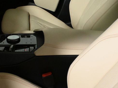 New 2026 BMW X3 xDrive30 w/ Premium Package image 25