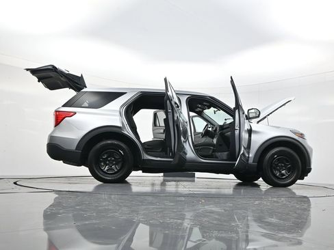 Used 2024 Ford Explorer 4WD Police Interceptor image 56