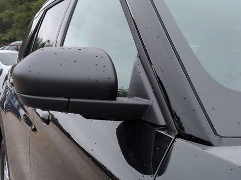 New 2026 Ford Explorer Active RWD image 11