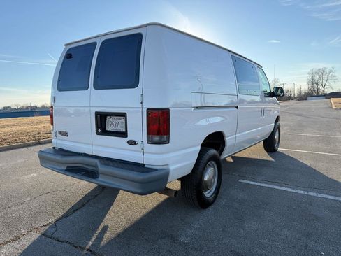 Used 2002 Ford E-350 and Econoline 350 Super Duty image 5