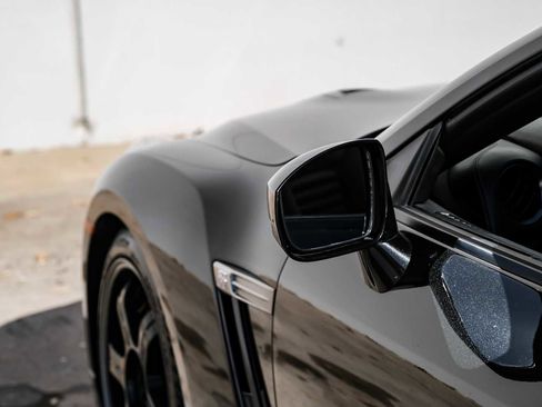 Used 2014 Nissan GT-R Black Edition image 50