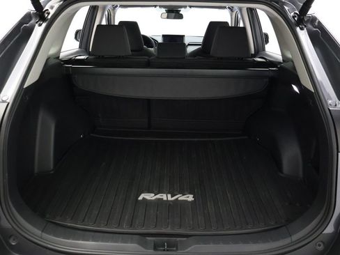 Certified 2025 Toyota RAV4 XLE w/ Convenience Package FWD image 22
