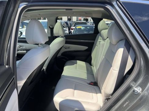 Certified 2023 Hyundai Tucson Limited AWD/4WD image 11