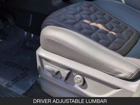 New 2026 Nissan Armada Platinum AWD/4WD image 15