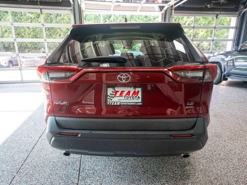 Used 2019 Toyota RAV4 LE w/ All Weather Liner Package AWD/4WD image 3